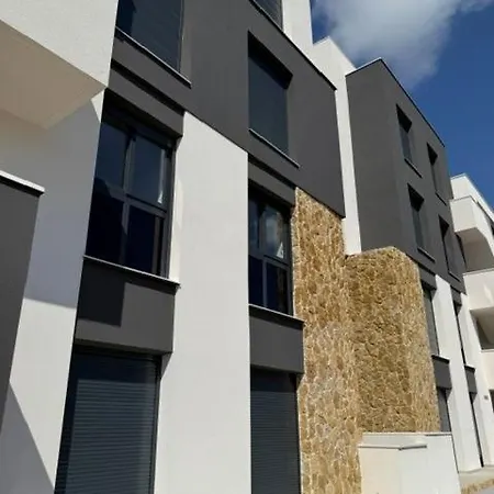 Satinela Apartment